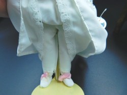doulton small sister main feet